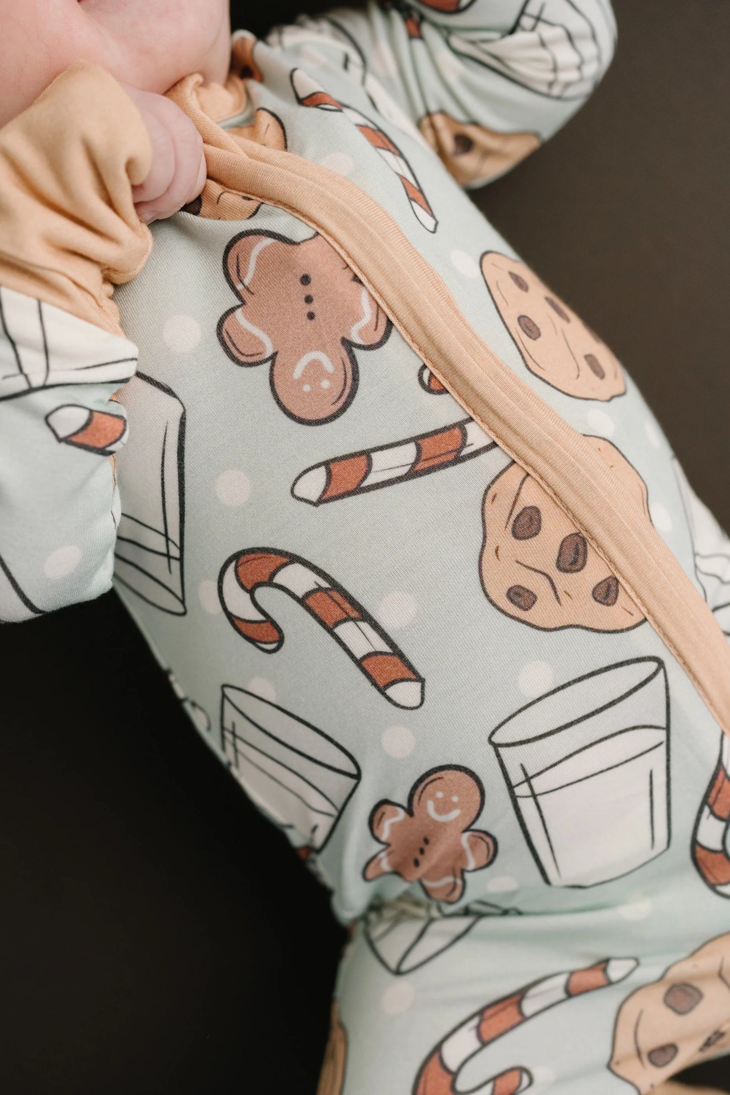 Cookies For Santa Convertible Bamboo Sleeper
