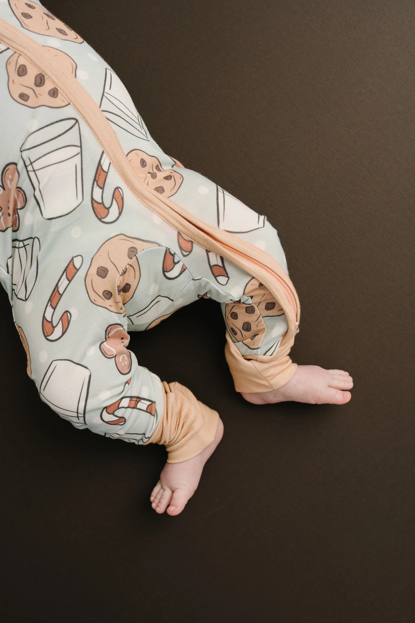 Cookies For Santa Convertible Bamboo Sleeper